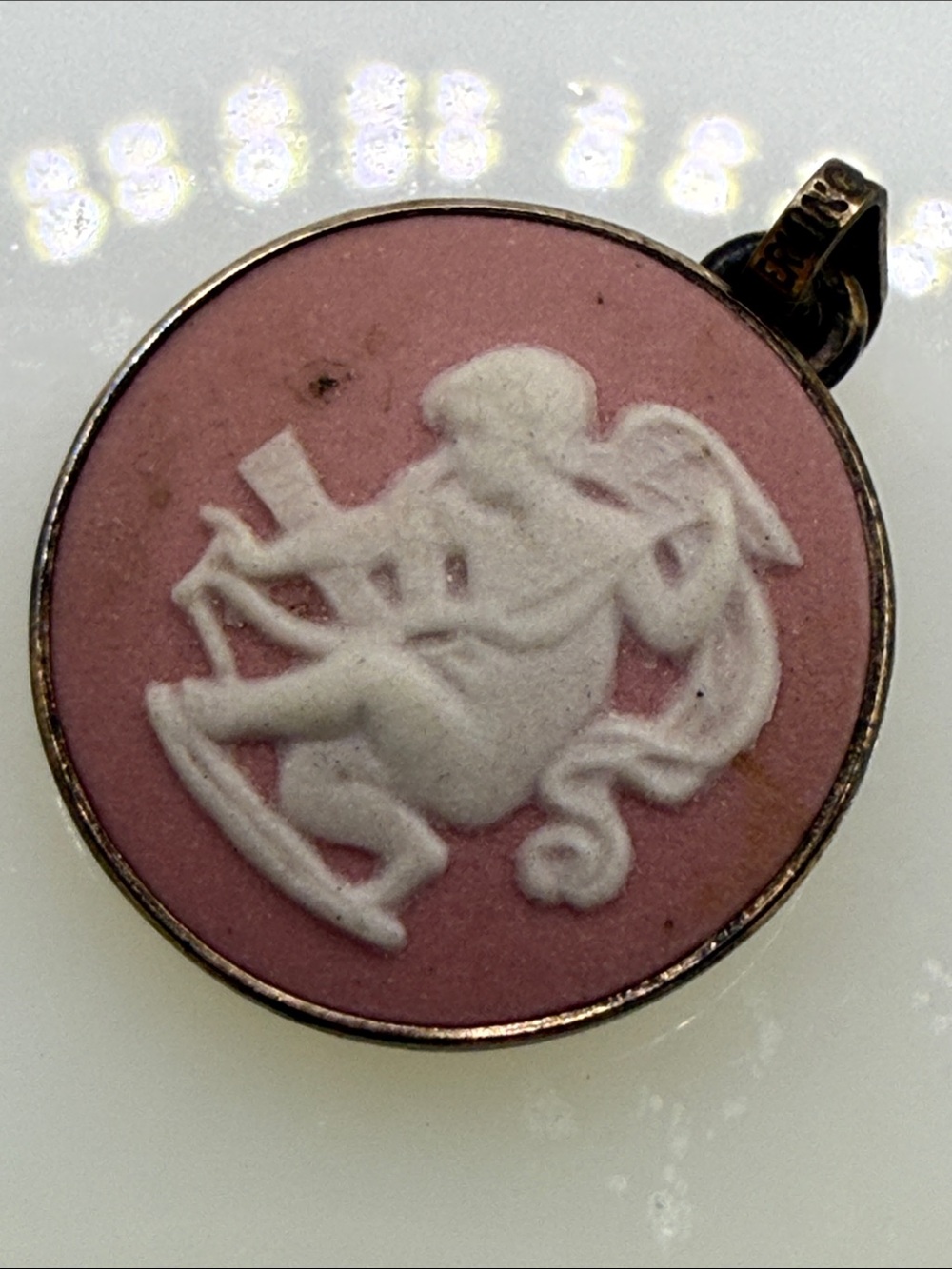 Antique sterling silver Pink lilac Wedgewood Cameo Disc Pendant charm cherub ⭐️ - Picture 15 of 16